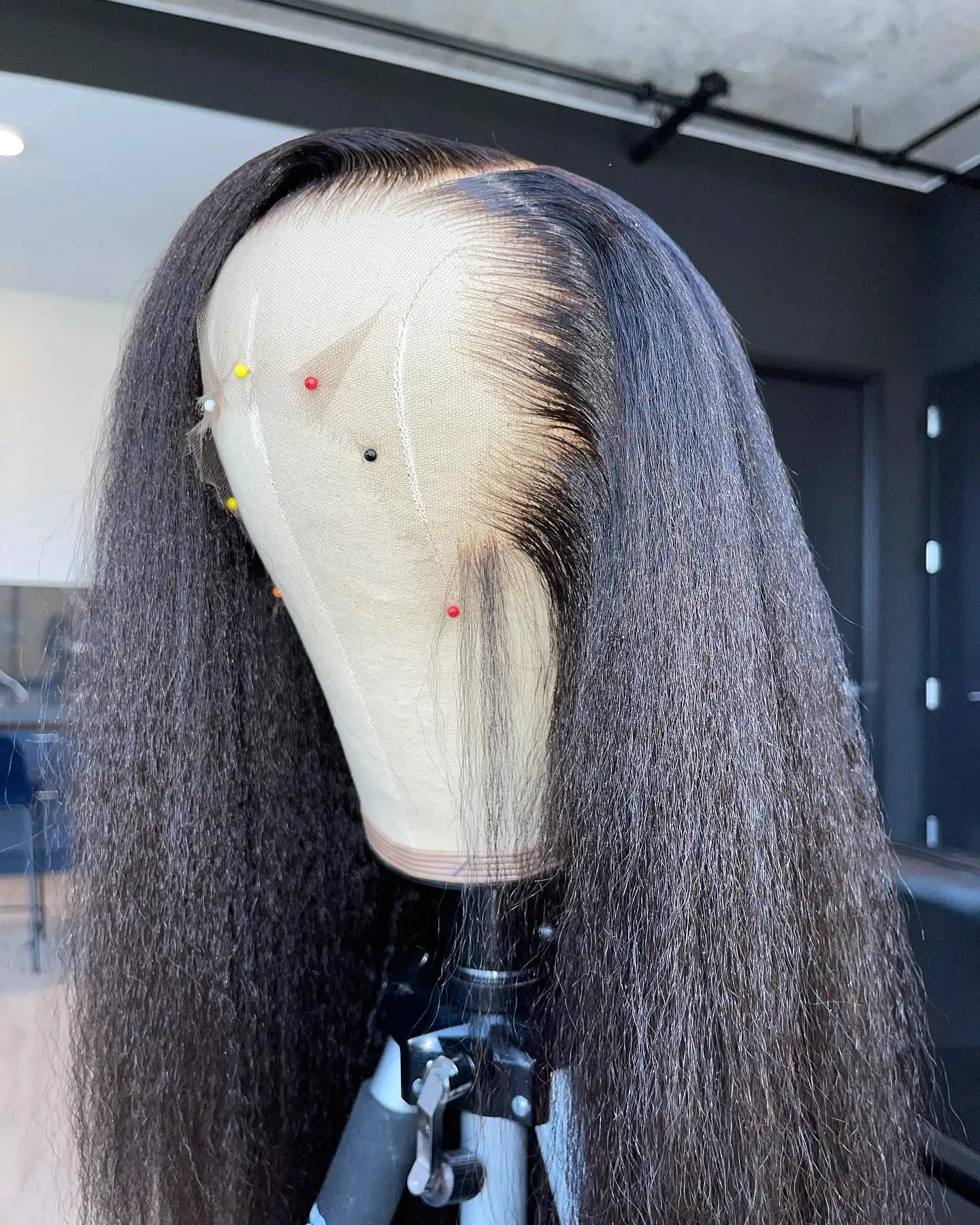 Yaki Raw Human Hair Wig Brazilian Kinky Straight Lace Closure Wigs for Women Pre-plucked 13*4 Lace Frontal Yaki Wigs