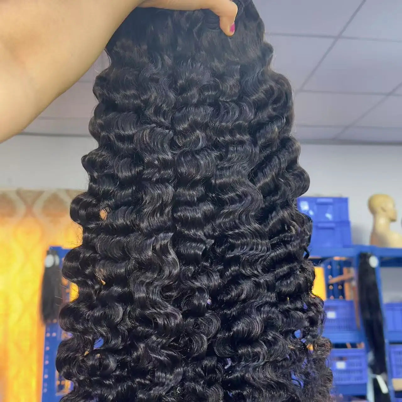 Unprocessed Luxury Human Hair Extensions Vietnamese Raw Hair Bundle Kinky Burmese Curly Vendors Best Quality