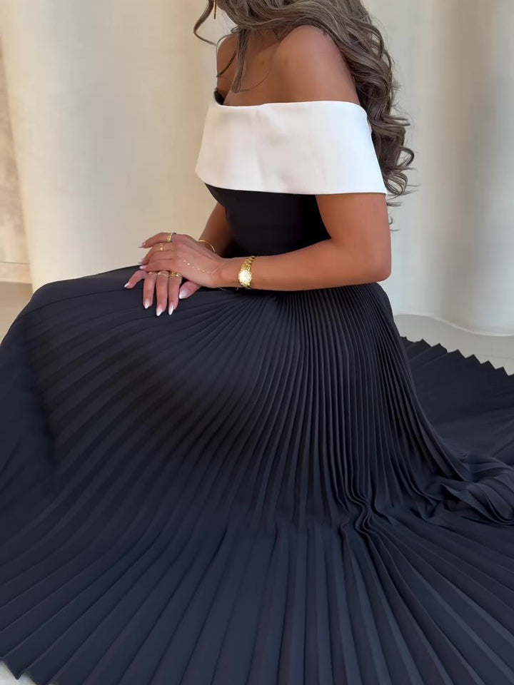 Off-shoulder Contrast Pleated Dress