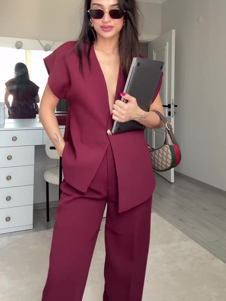Burgundy Sleeveless Single-button Top & High-waisted Pants Set