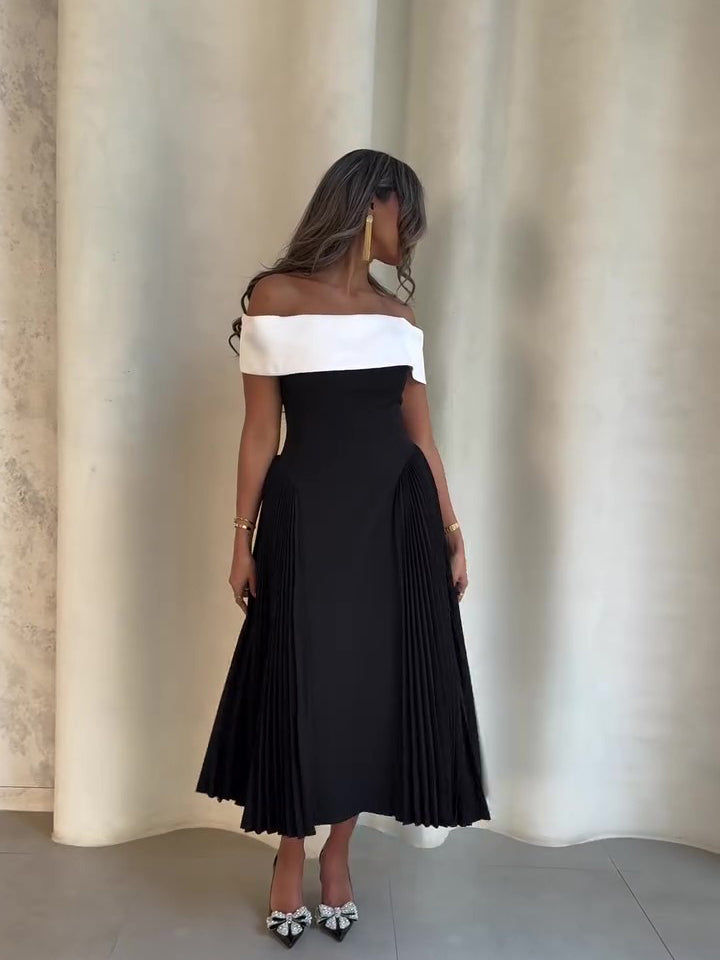 Off-shoulder Contrast Pleated Dress