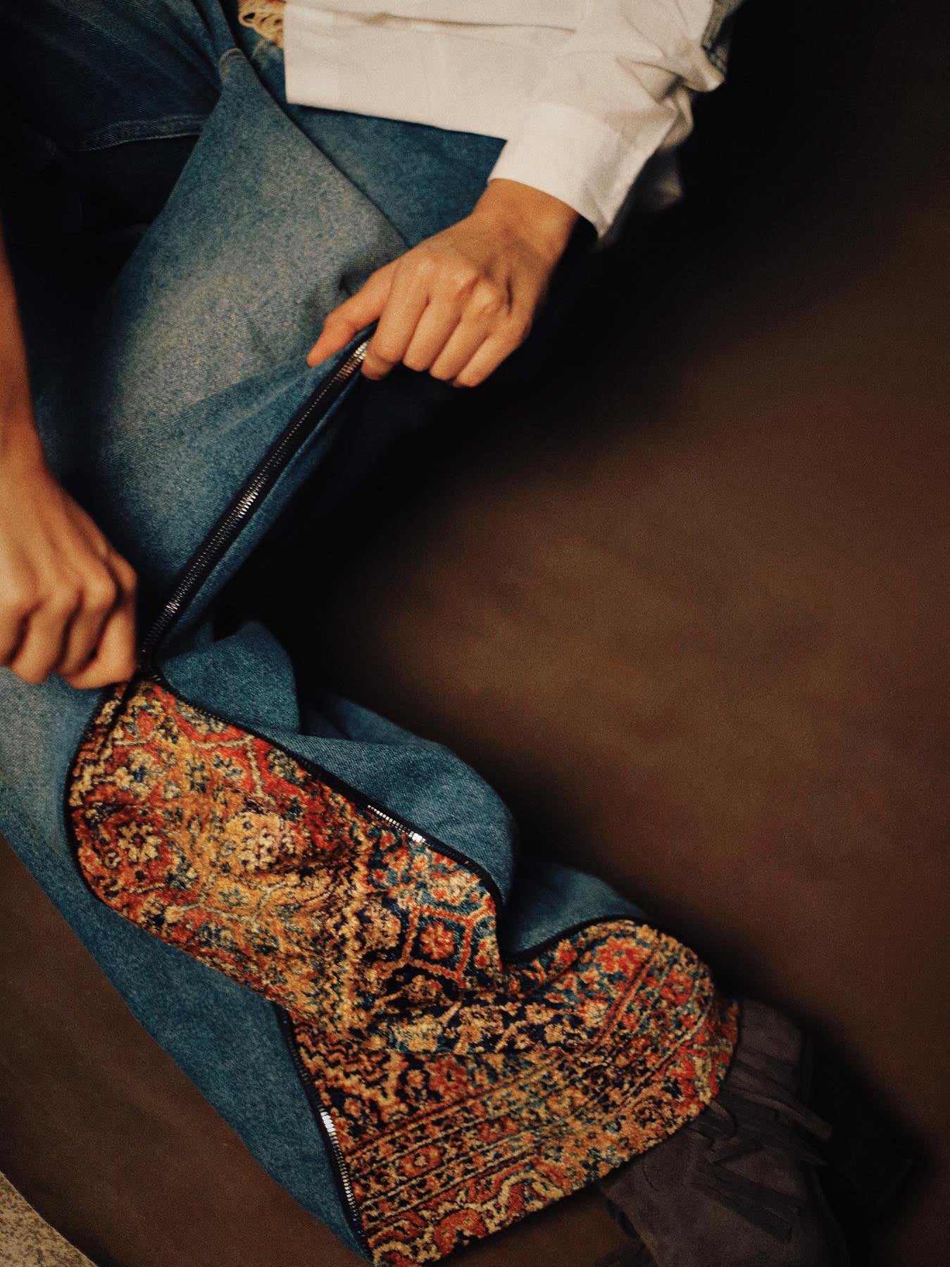 Vintage Zipper Pattern Jeans