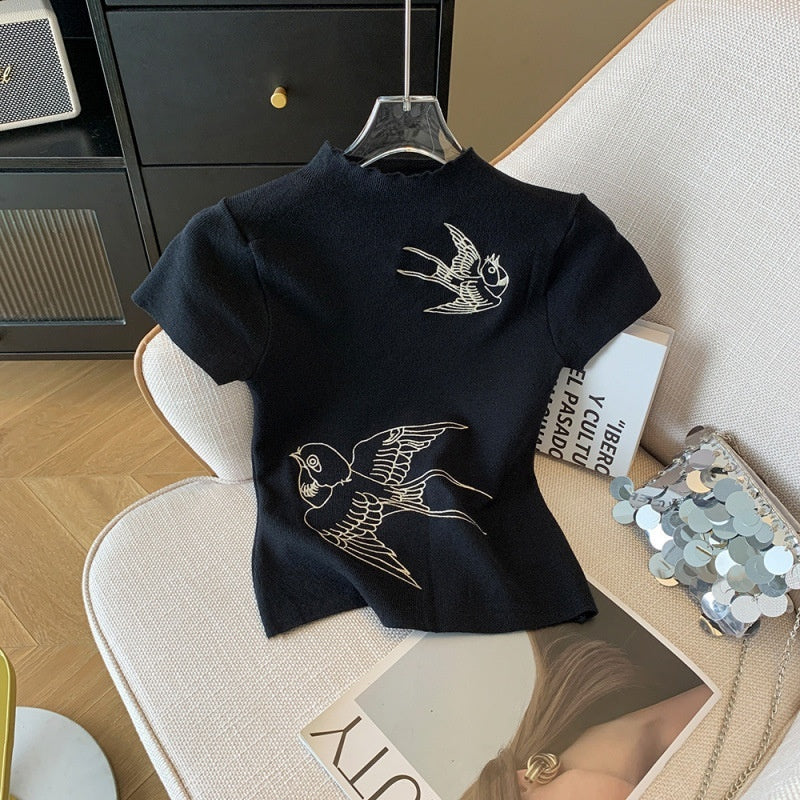 Fashionable Retro Embroidered Short-Sleeve T-Shirt Elegant Versatile Stand-Up Collar Cropped Top