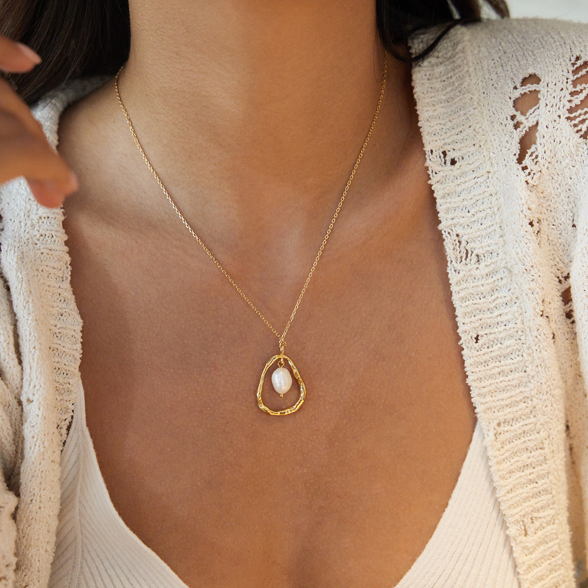 Women's Freshwater Pearl Necklace With A Light Luxury High-End Vibe