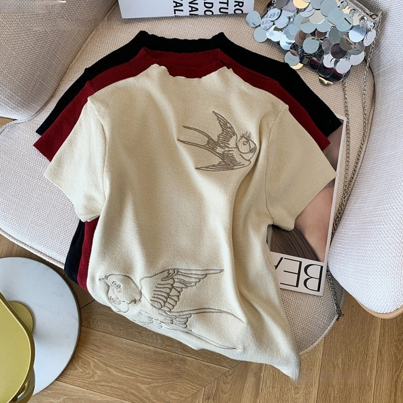 Fashionable Retro Embroidered Short-Sleeve T-Shirt Elegant Versatile Stand-Up Collar Cropped Top