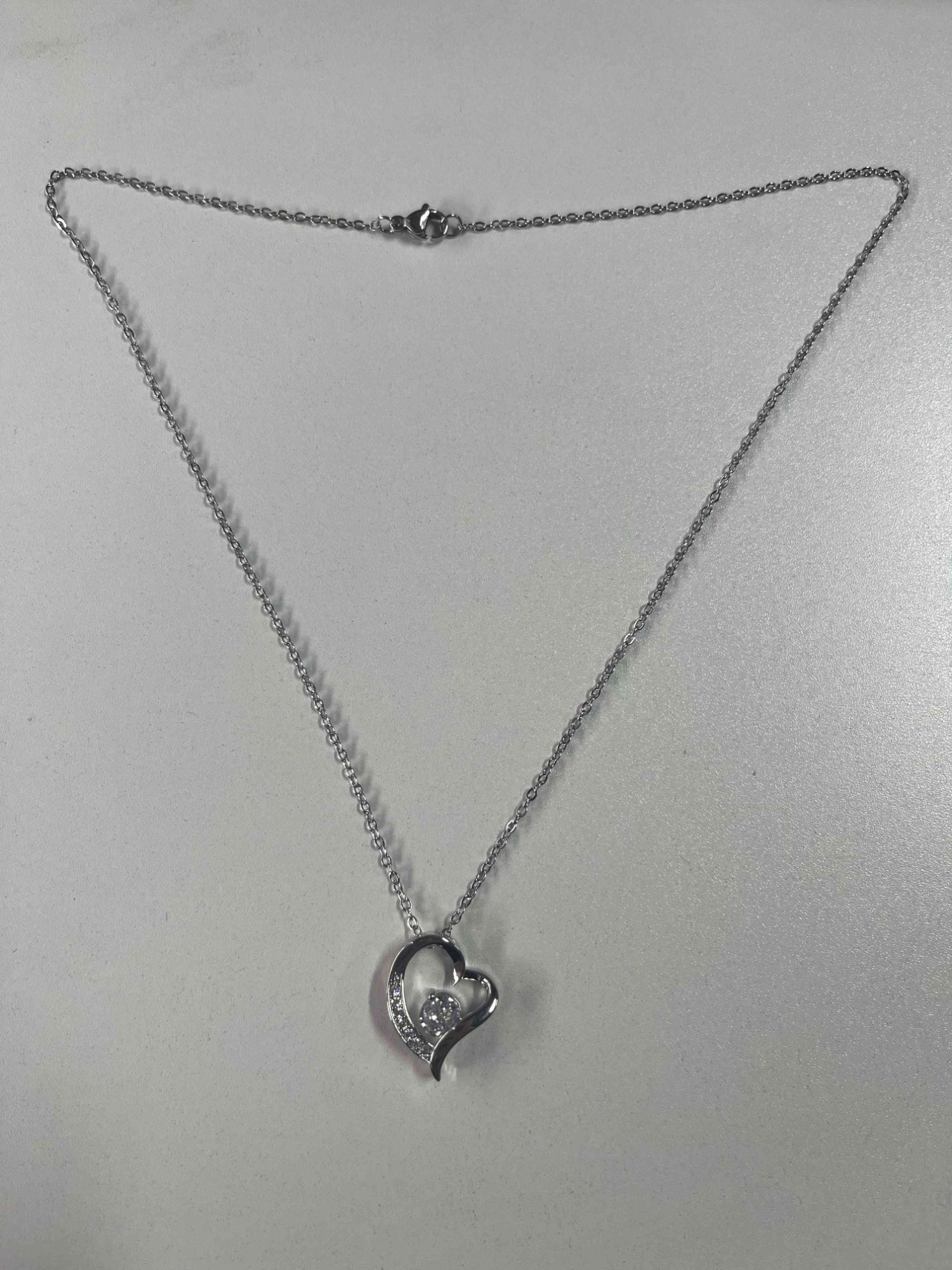 Hollow Jeweled Love Necklace Special-interest Design Mother's Day Gift