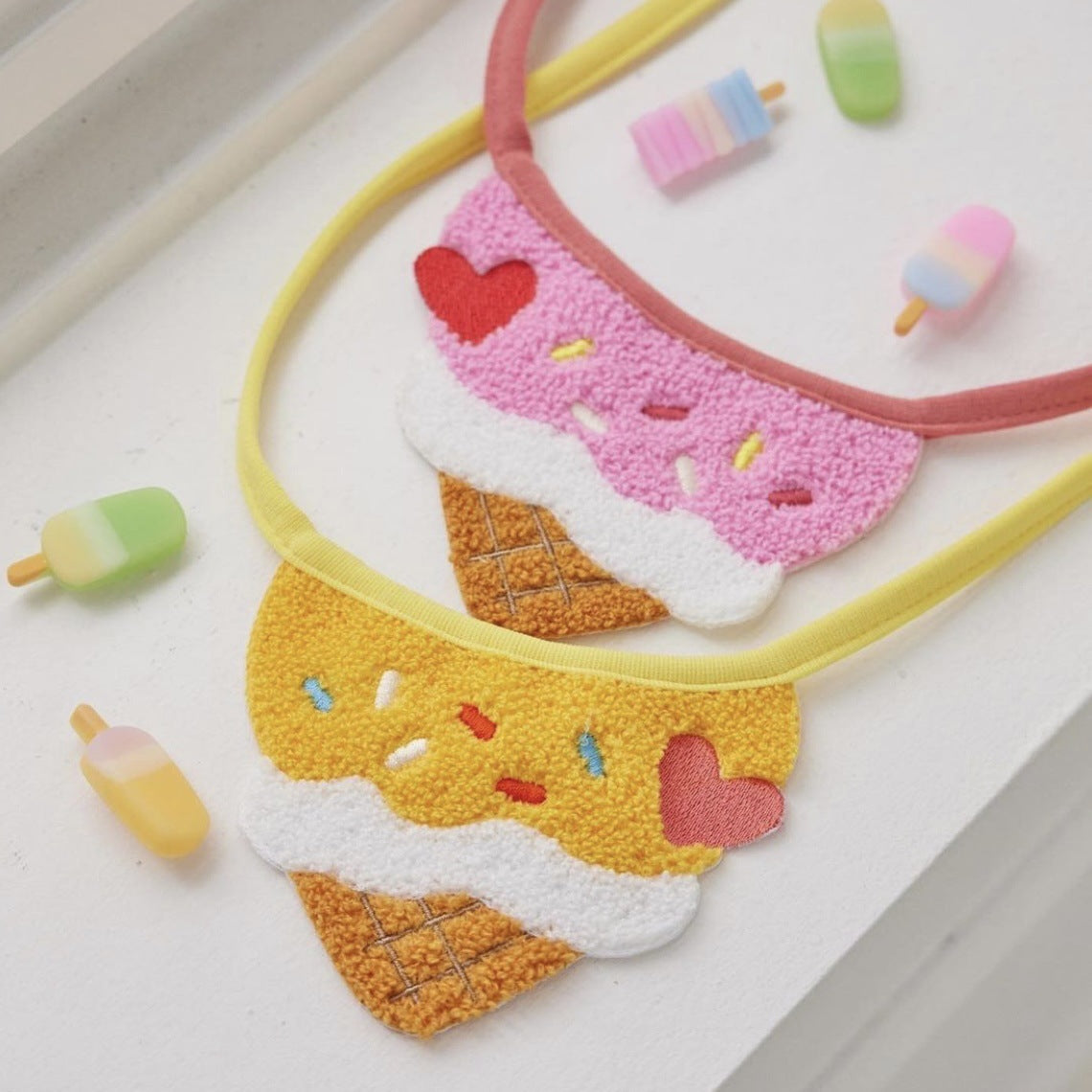 Cute Ice Cream Dog Bib Cat Pet Saliva Pocket Saliva Towel
