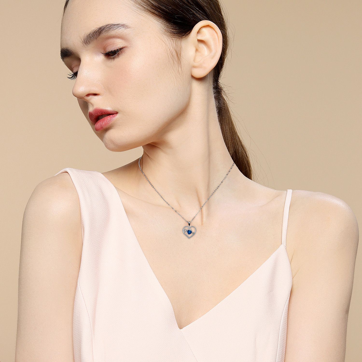 Heart-shaped Mom Necklace Fashion Simple Mother's Day Gift