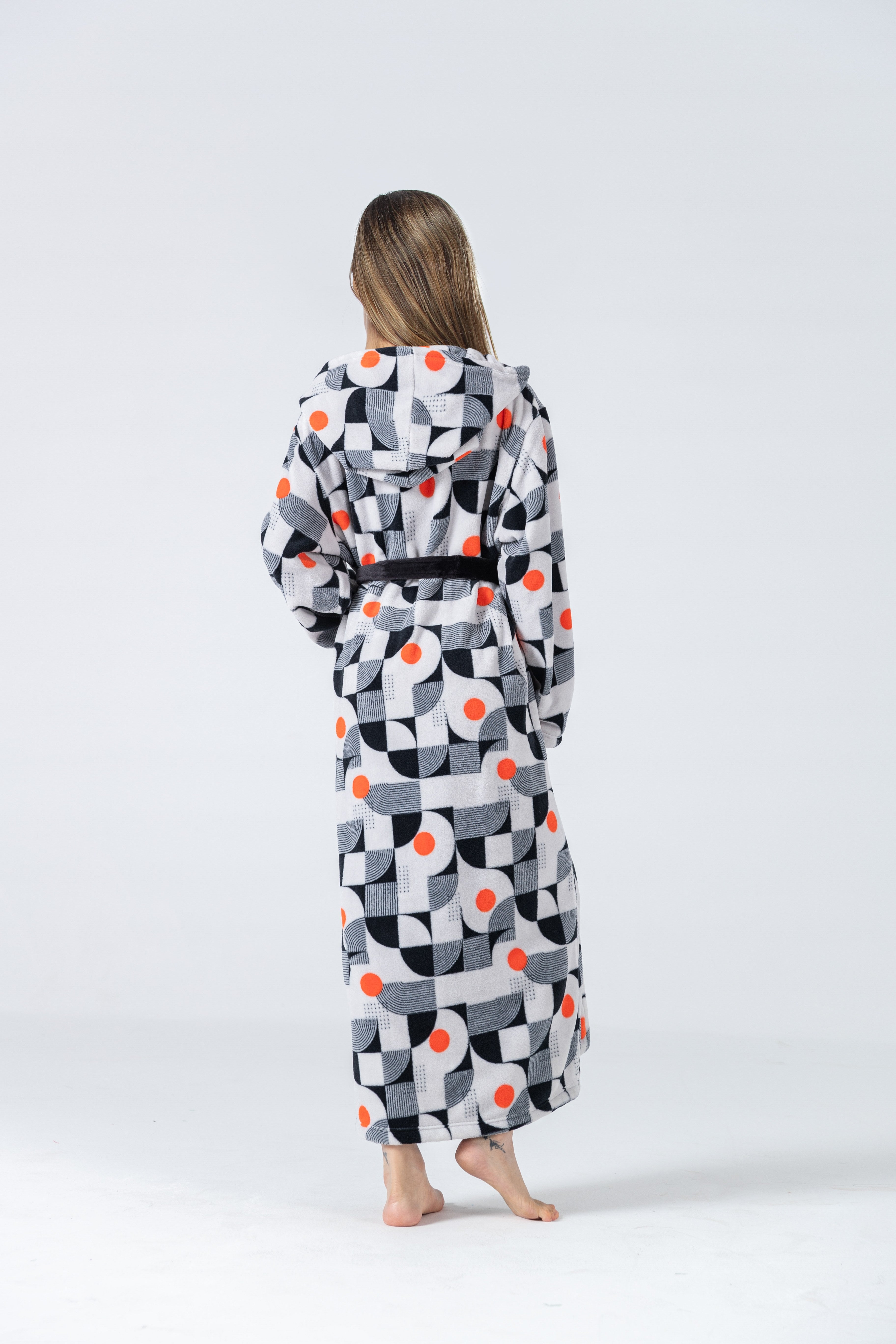 RONGTAI Womens Plush Fleece Hooded Bathrobe, Thick Nightgown Long Robe Sleepwear With Two Side Pockets And Belt
