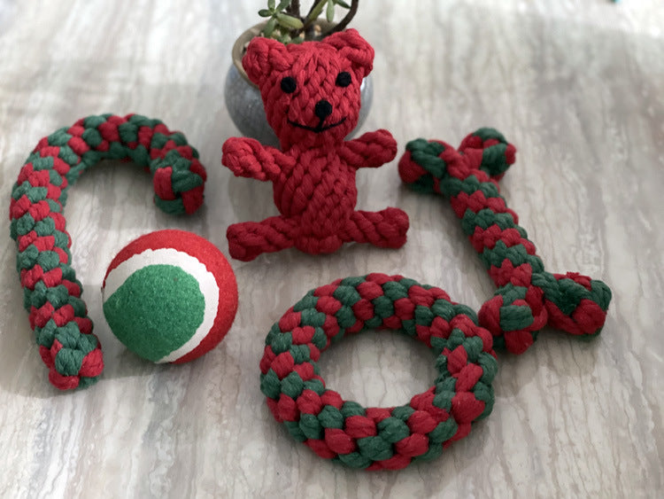 Hand-knitted Christmas Suit Pet Molar Stick