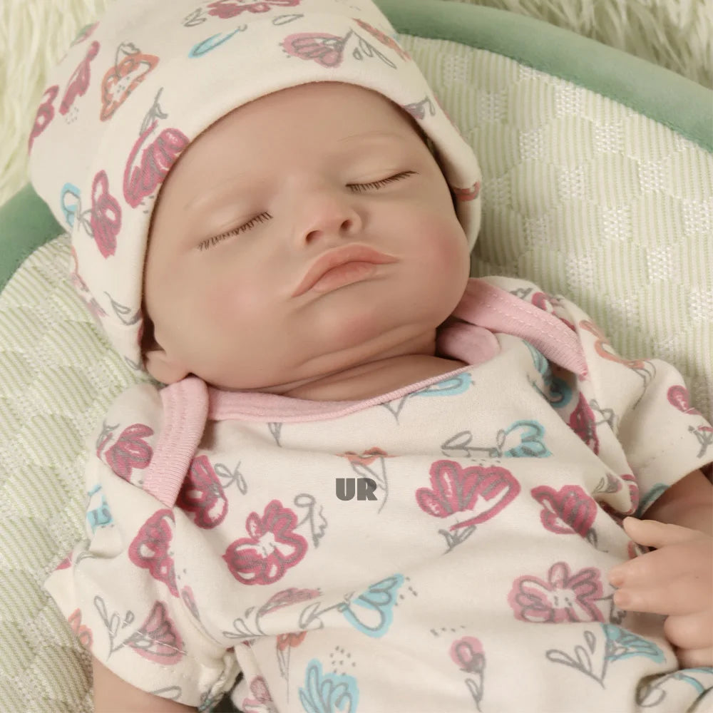 2.6kg  18" Lifelike Reborn Baby Dolls Girl Realistic Real Life Baby Dolls Soft Weighted Sleeping Newborn Reborn Doll for Kids