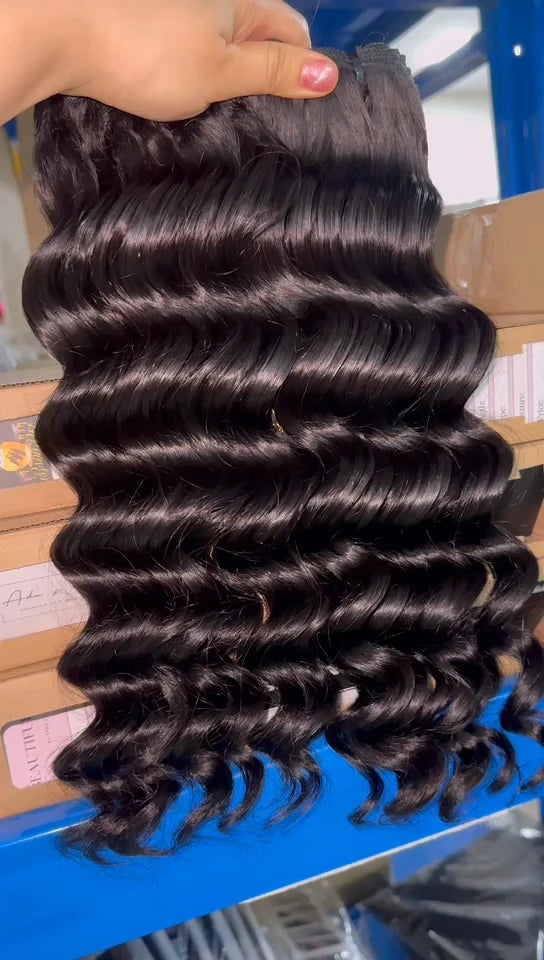 Italy Burmese Curly Raw Hair Extensions Deep Body Wavy One Donor Raw Vietnamese Hair Straight Kinky Curly Human Hair Bundles
