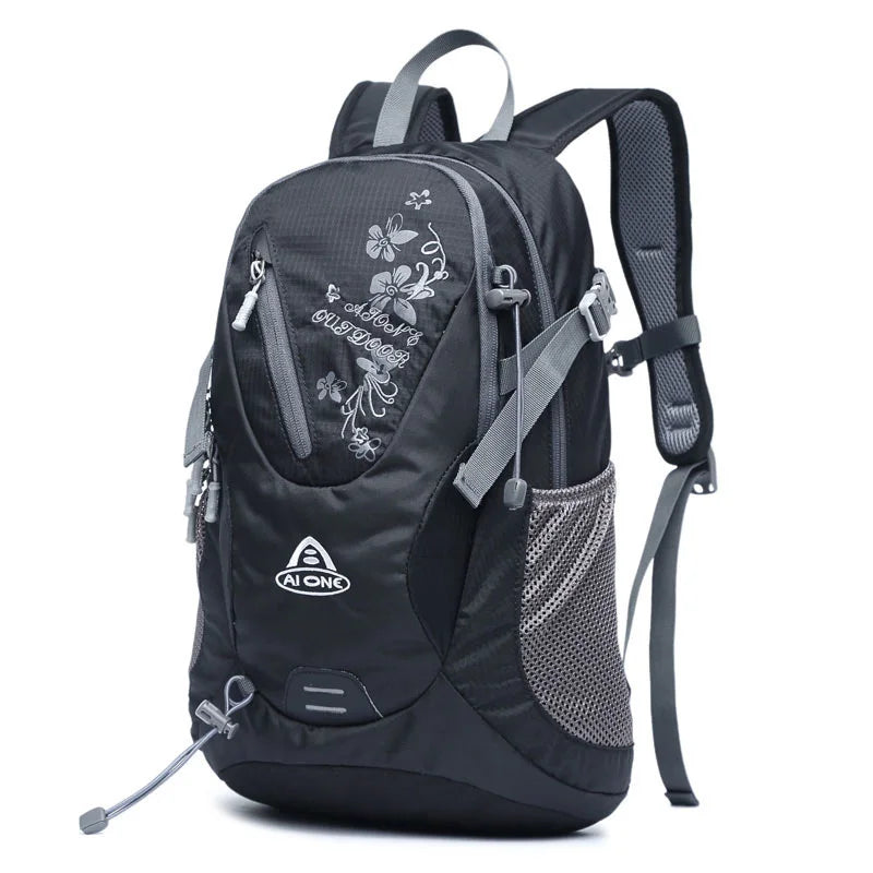 Factory Wholesale 20L Waterproof Outdoor Travel Daypack Foldable Casual Sports Bags Backpack for Men Women