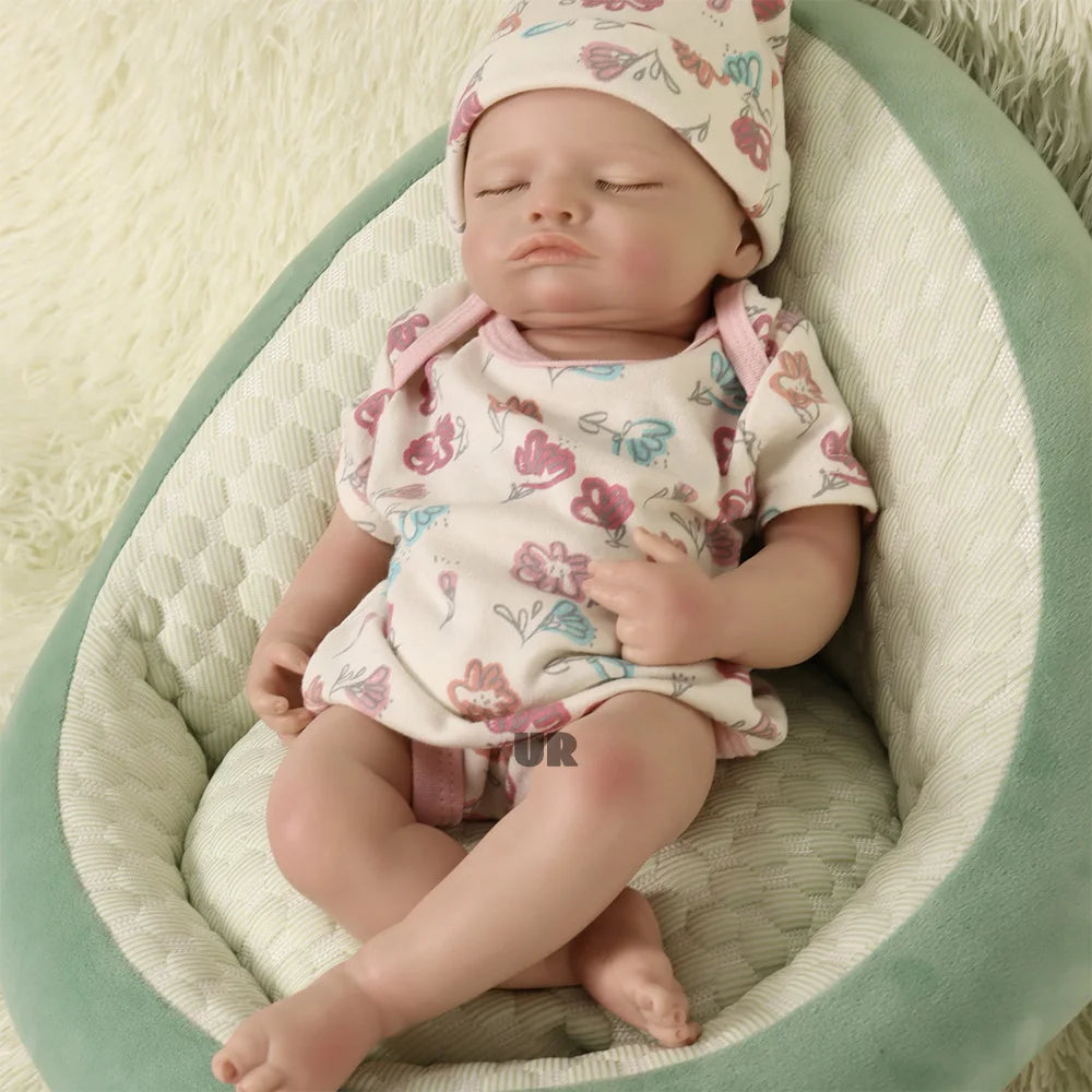 2.6kg  18" Lifelike Reborn Baby Dolls Girl Realistic Real Life Baby Dolls Soft Weighted Sleeping Newborn Reborn Doll for Kids