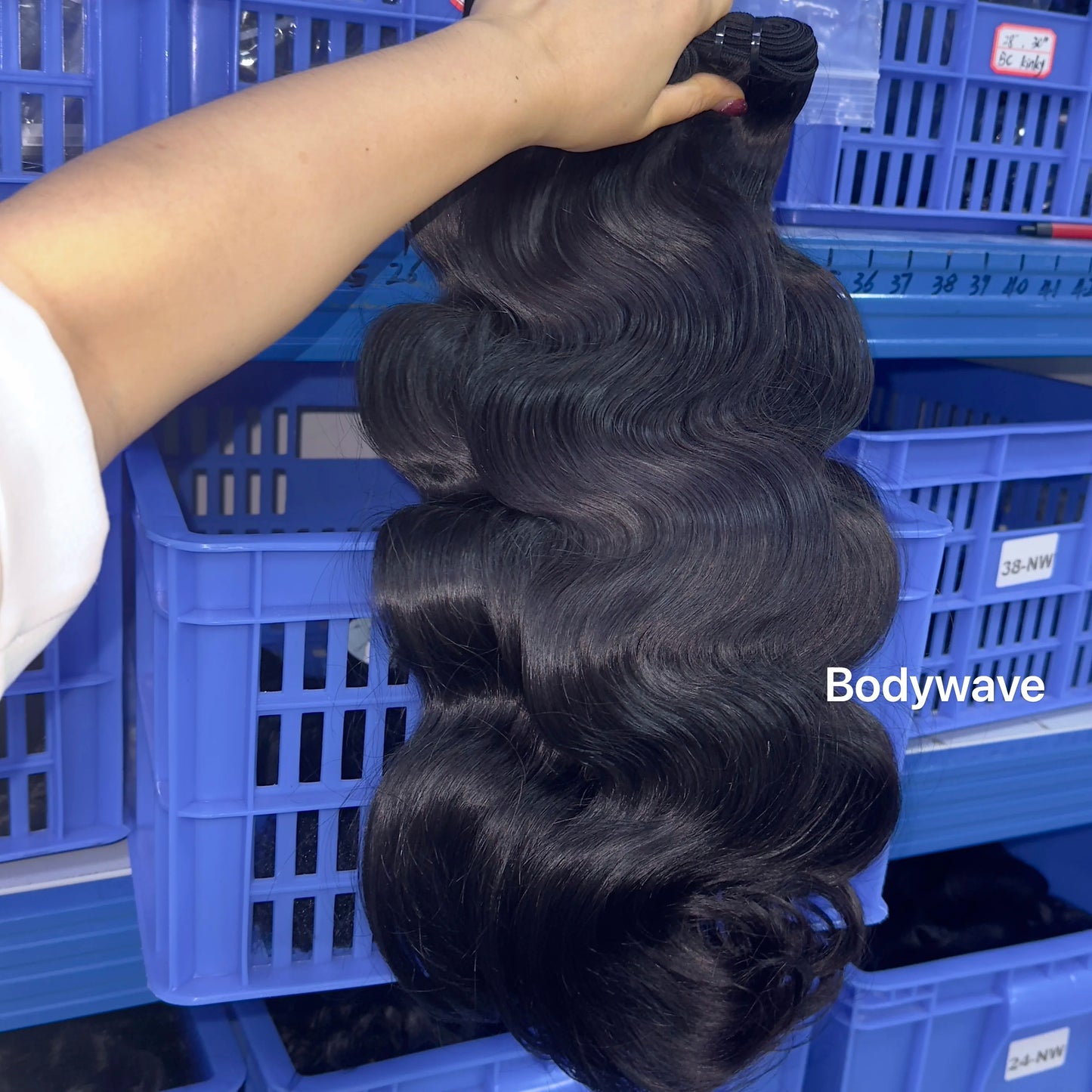 Cuticle Aligned Human Hair Natural Weave Single Donor Raw Hair Vendor Wholesale 100% Unprocessed Burmese Curly Hair Bundles