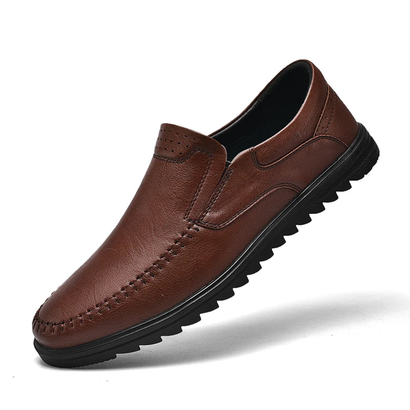 New High Quality Wholesale Moccasin Homme En Cuir Men Black Leather Dress Shoes Slip-on Fashion Brand Cheap Factory Oem
