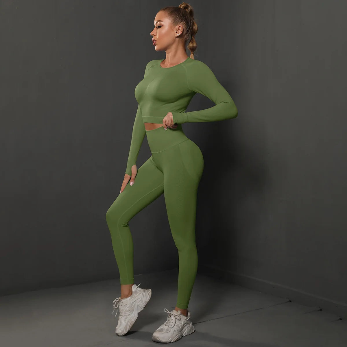 YWYSKAF-6600 High Quality Women's Good Elasticity Two Piece Sports Suit Ladies Fitness Gym Wear Fashion Yoga Suit