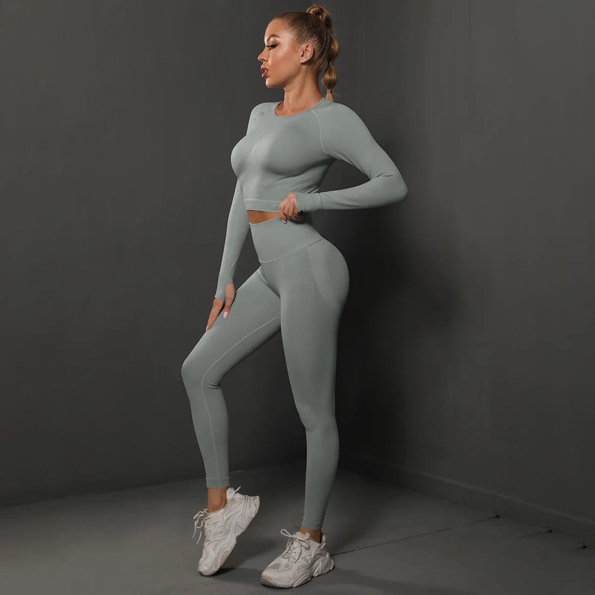 YWYSKAF-6600 High Quality Women's Good Elasticity Two Piece Sports Suit Ladies Fitness Gym Wear Fashion Yoga Suit