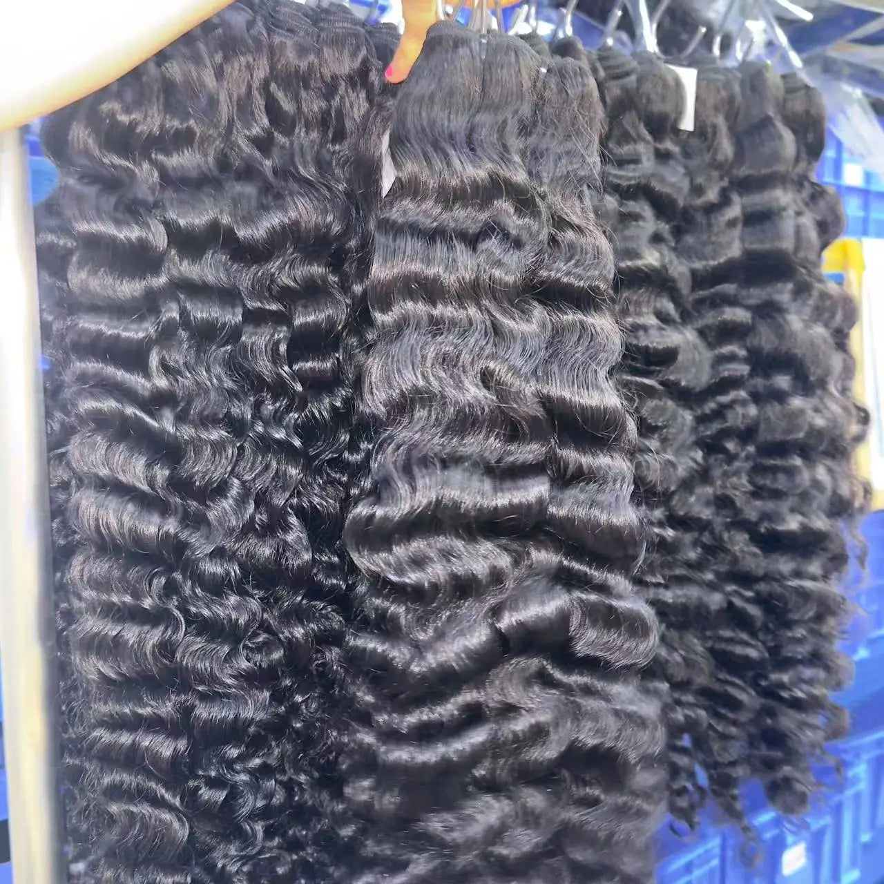 Natural Raw Burmese Curly Hair Bundles and Closure Set Virgin Human Hair Raw Burmese Curly Hair Bundles Loose Wave