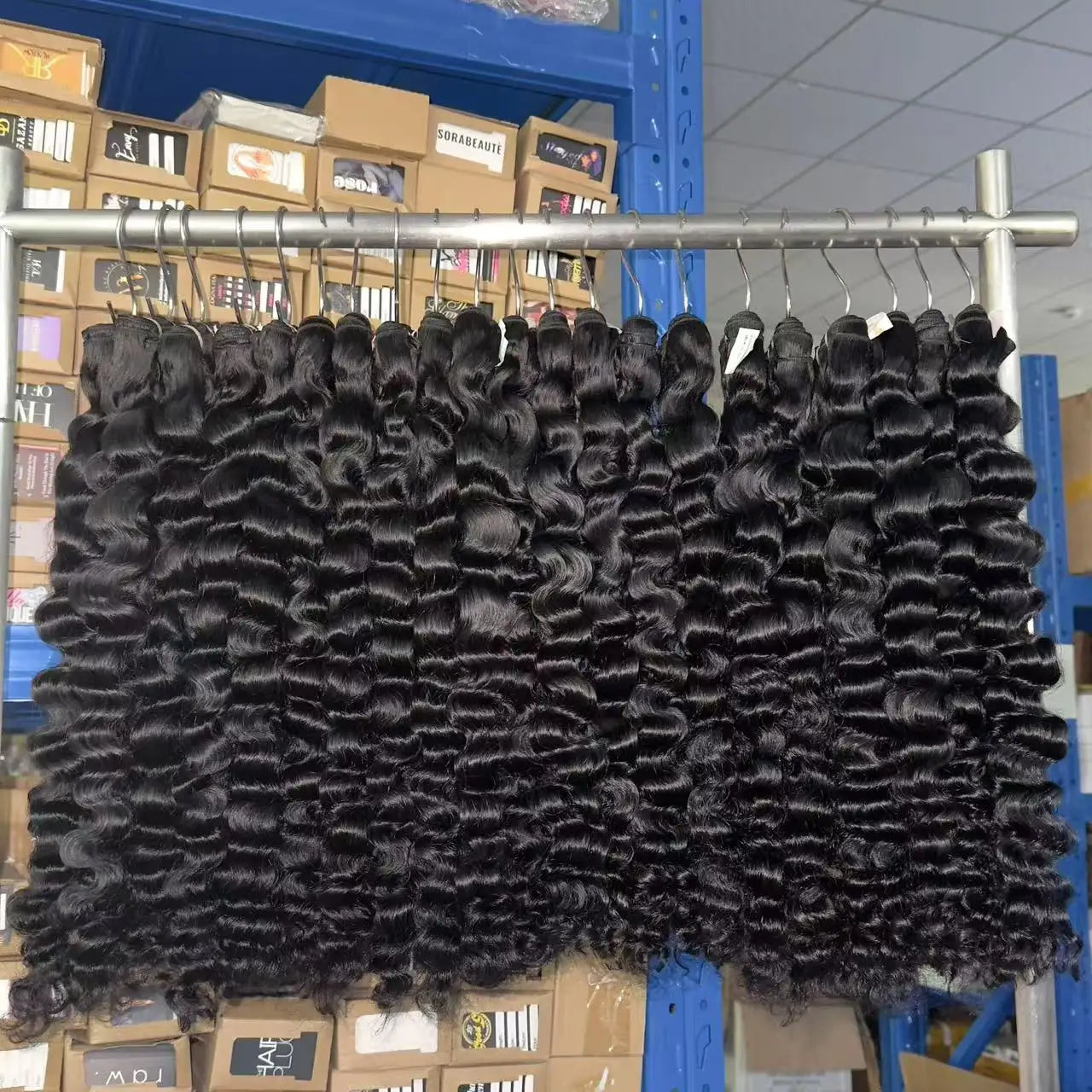 Wholesale Raw Human Hair Extension Cuticle Aligned Burmese Kinky Curly Hair Bundles