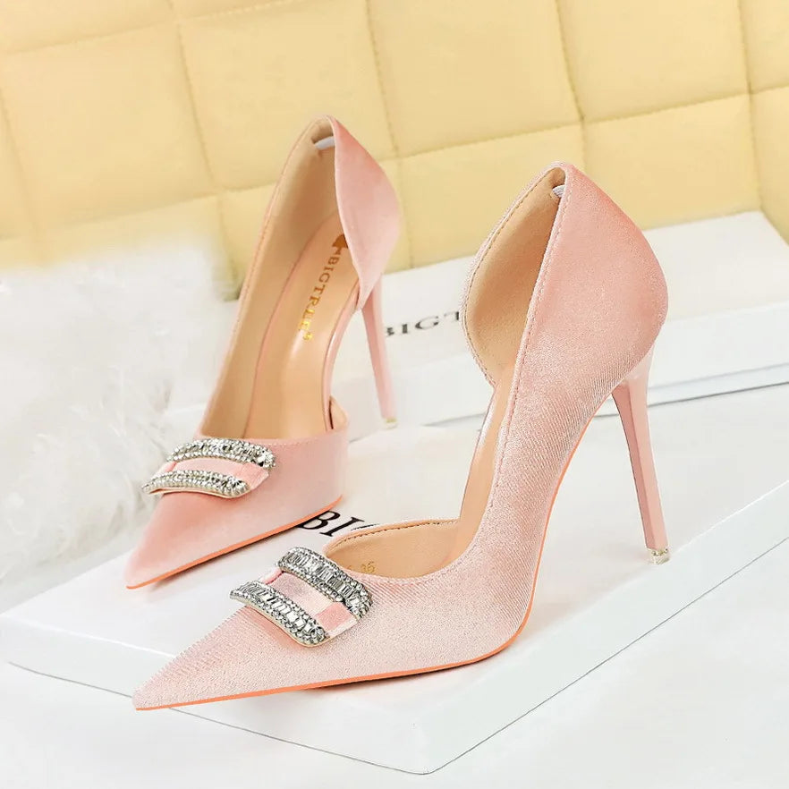 34-43 Elegant Banquet Thickened Suede Shallow Cut Pointed Side Hollow High Heels Rhinestone Buckle Super High Heels