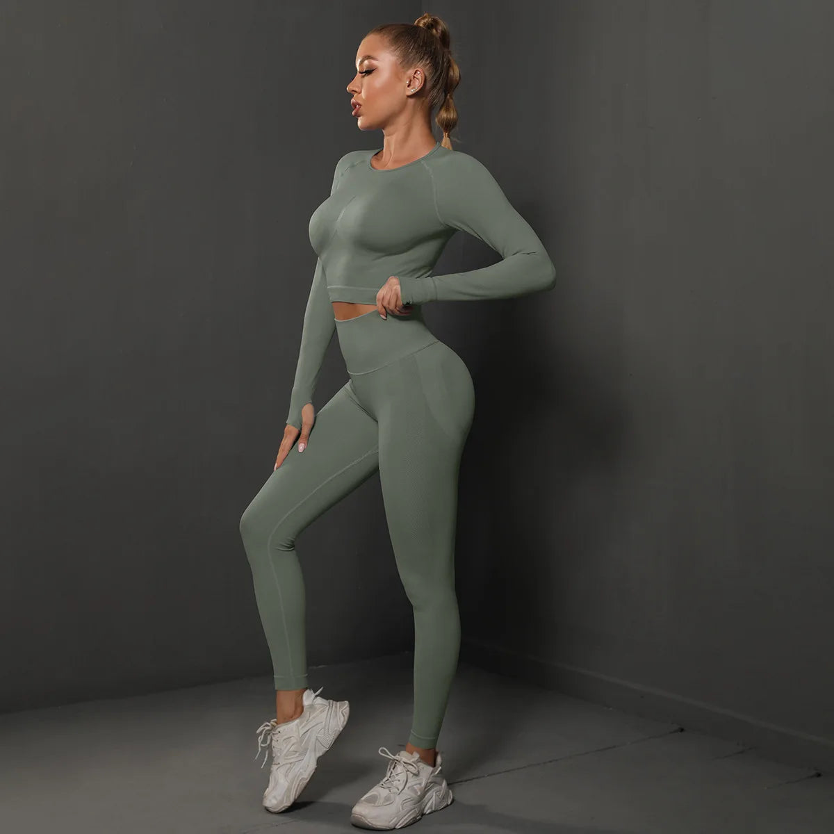 YWYSKAF-6600 High Quality Women's Good Elasticity Two Piece Sports Suit Ladies Fitness Gym Wear Fashion Yoga Suit