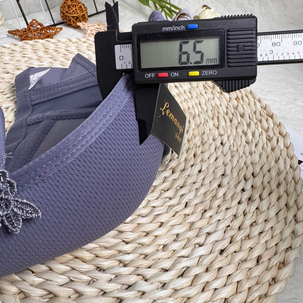 Amysi 811# Best Selling Solid Summer Breathable Thin Underwear Plus Size 46-52D Wireless Bra for Fat Women Direct Factory Outlet