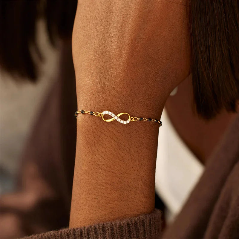Dropshipping European and American Lucky 8 Sign Adjustable S925 Sterling Silver Drop Glue Enamel Infinity Bracelet for Women