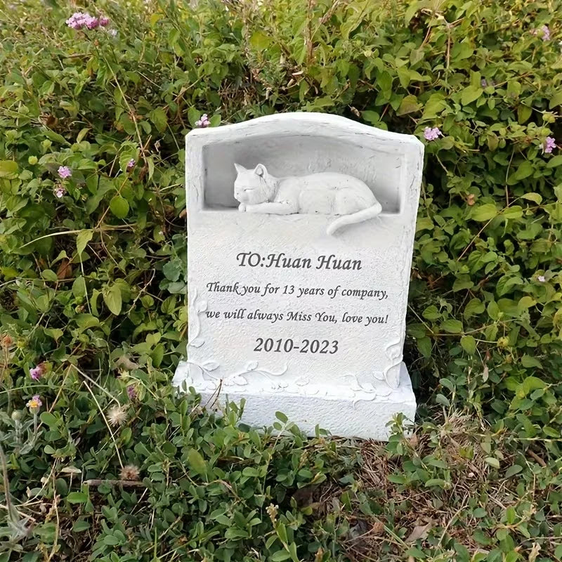Gentle Resin Cat Memorial Marker - Weatherproof, Vine-Detailed Design,Perfect for Outdoor Decor & Sentimental Pet Grave Ornament