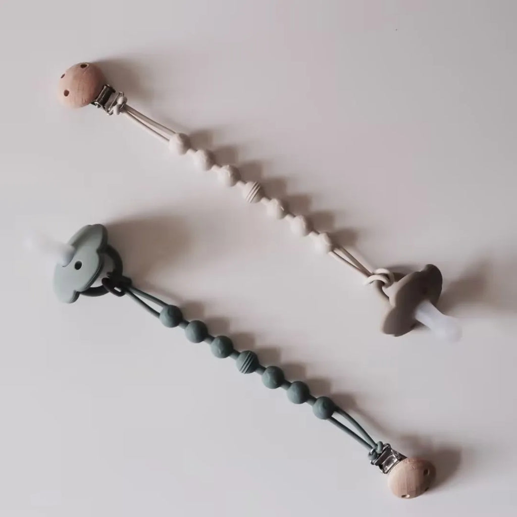 Baby Pacifier Clip Chain Wholesale Chewable Wooden Silicone Dummy Pacifier Clip Food Grade Silicone