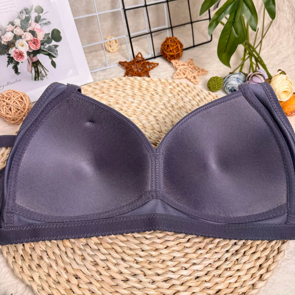 Amysi 811# Best Selling Solid Summer Breathable Thin Underwear Plus Size 46-52D Wireless Bra for Fat Women Direct Factory Outlet
