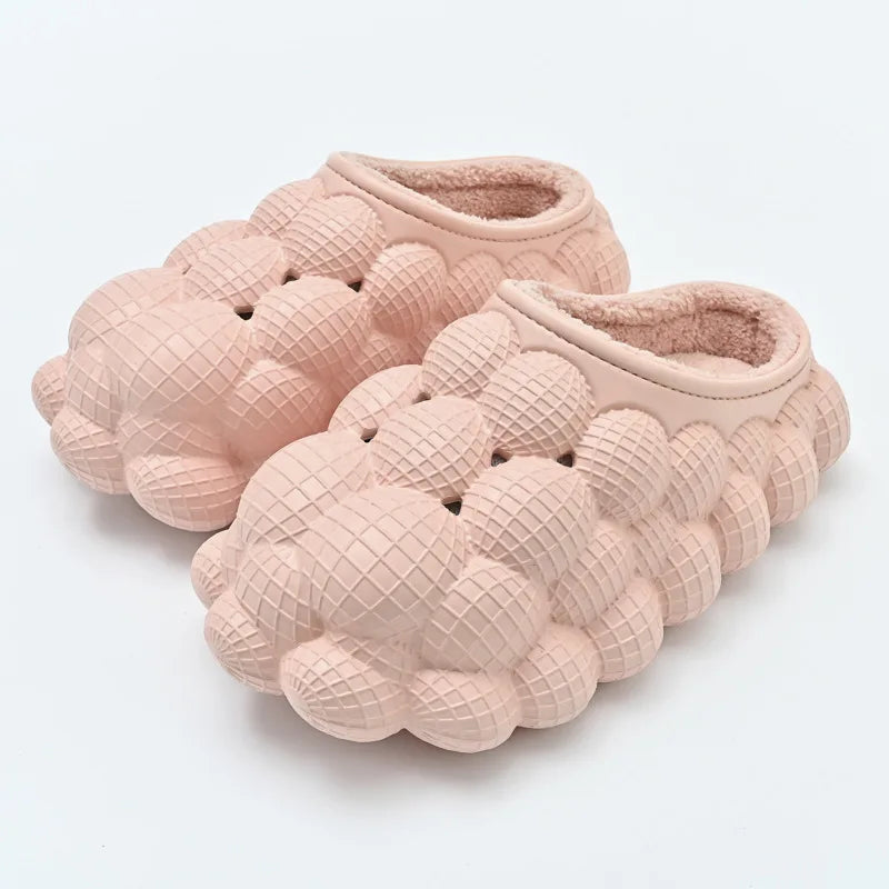 Factory Wholesale Winter Warm Massage Men Women Foam Runner Furry Plush Fashion Fur Slippers Bubble Slides With Fur and Charms
