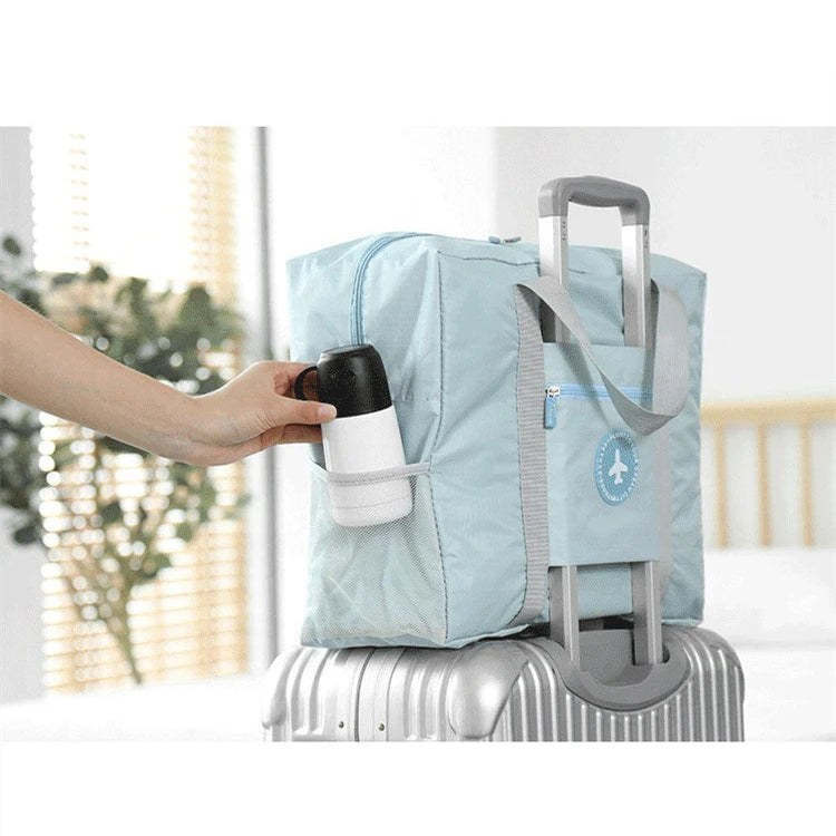 Durable Lightweight Waterproof Oxford Nylon Travel Bag Fashionable Foldable Storage Duffel Zipper Geometric Portable Stylish