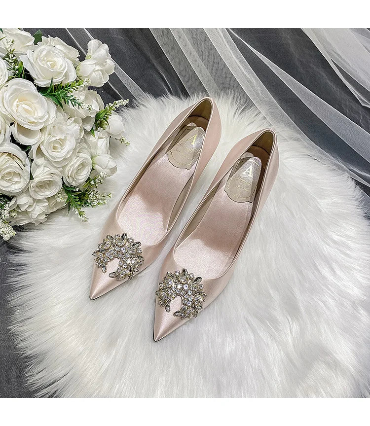 Classic Women Pumps Luxury Rhinestone Silk Wedding Shoes White Pointed Toe Party Dress Ladies Stiletto Bridal Heels