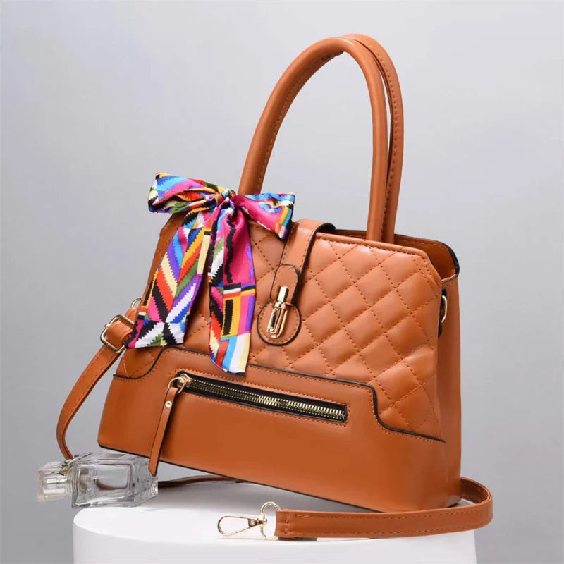 New Womens Bags 2022 Comfortable and Beautiful Handbags Handbag Large and Light Capacity Hand Bag Handbags16203