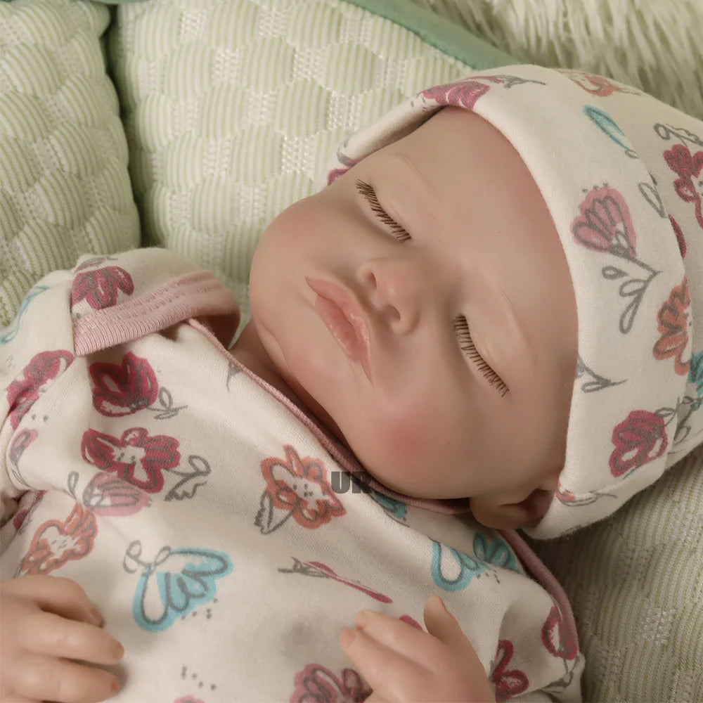 2.6kg  18" Lifelike Reborn Baby Dolls Girl Realistic Real Life Baby Dolls Soft Weighted Sleeping Newborn Reborn Doll for Kids