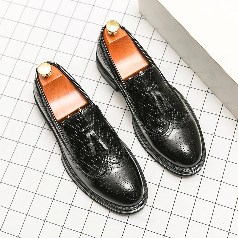 Classic Design Tassels Loafer Shoes Wholesale Durable Fashion Slip on Formal Business Wedding Dress Shoes for Men