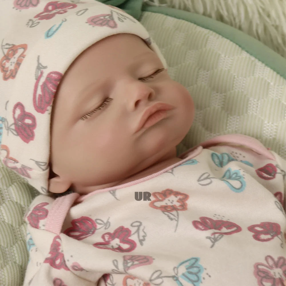 2.6kg  18" Lifelike Reborn Baby Dolls Girl Realistic Real Life Baby Dolls Soft Weighted Sleeping Newborn Reborn Doll for Kids