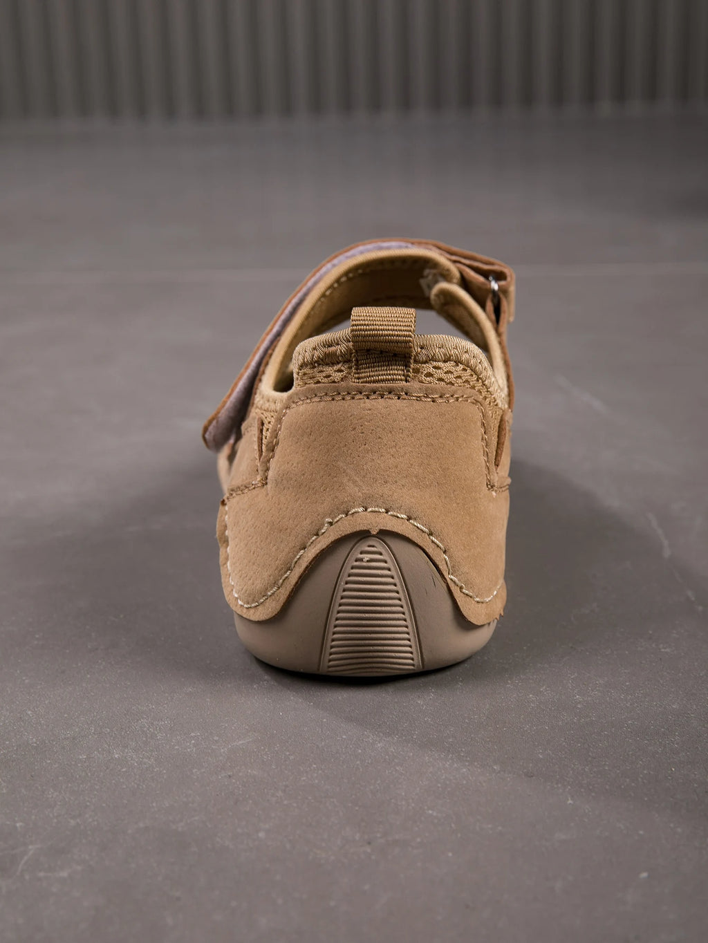 Custom logo 2026 New Arrival Styles Women Comfortable Anti slip Flat Casual Shoes Women's Fashion Sneakers