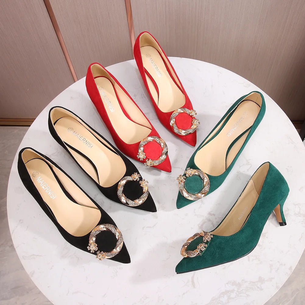 Custom Korean Style Anti-Slip Stiletto Heels 5 CM High Breathable Slip-On Women Big Size Shoes Office Shoes With Low Heels