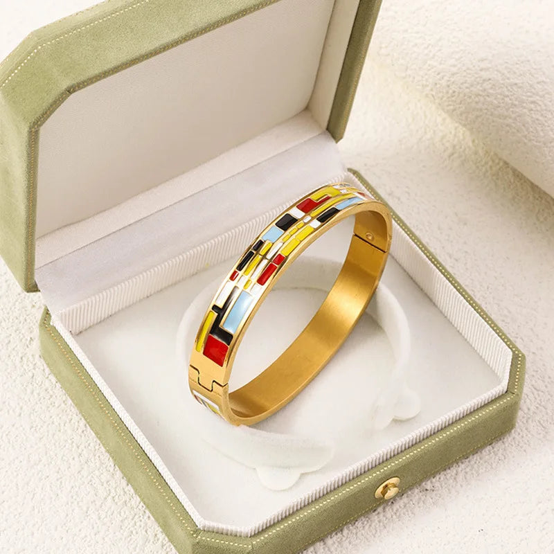 Vintage French Fashion Women's Enameled Pattern Bracelet 18k Gold Plated Stainless Steel Bracelet Jewelry
