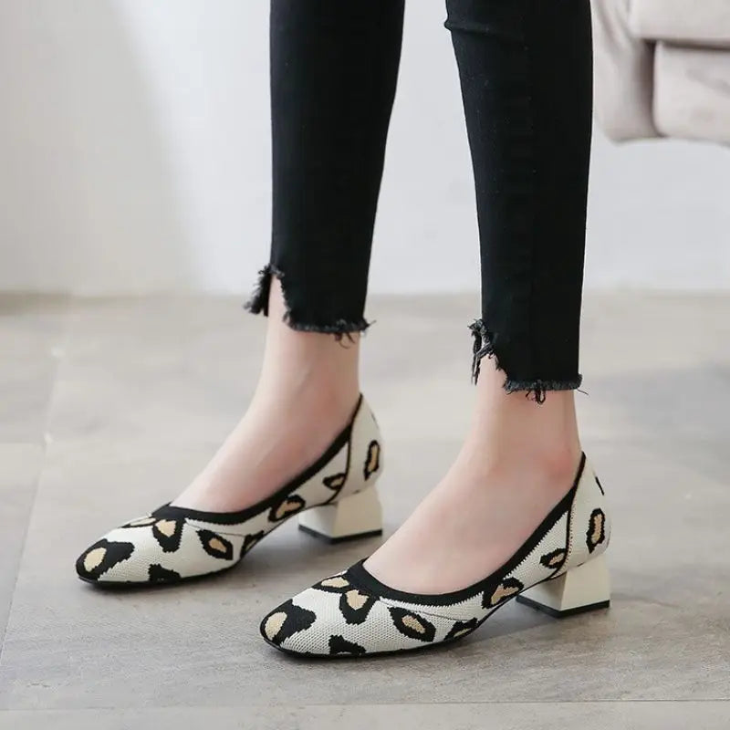 Knitted Fabric Comfortable Office Wear Formal Shoes Slippers Low Block Heels for Women