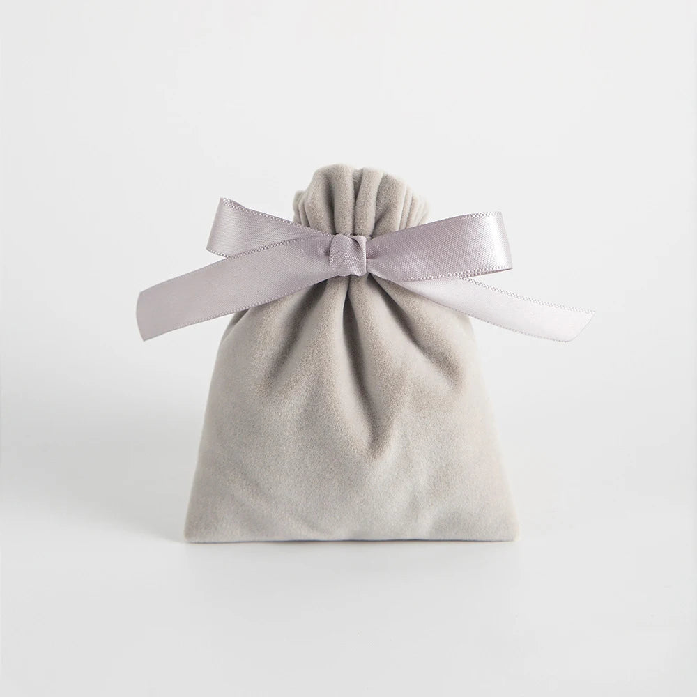 CSMD Chinese Manufacturers 7x9cm Ready to Ship Wholesale Ribbon Close Gray Velvet Material Phone Accessories Drawstring Dust Bag