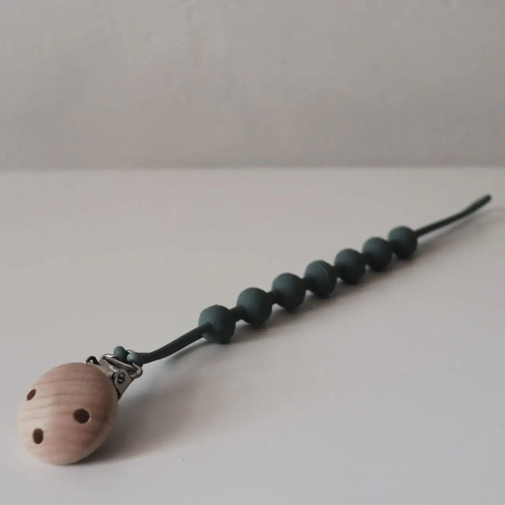 Baby Pacifier Clip Chain Wholesale Chewable Wooden Silicone Dummy Pacifier Clip Food Grade Silicone