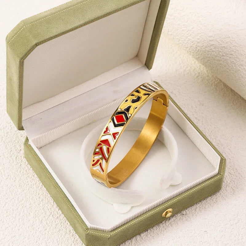 Vintage French Fashion Women's Enameled Pattern Bracelet 18k Gold Plated Stainless Steel Bracelet Jewelry