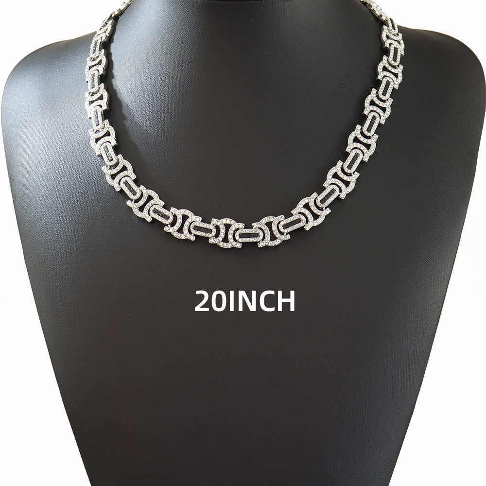 Cross-border European and American hip-hop men's and women's fashion cool flash decorative neck chain diamond geometric personality stitching clavicle chain necklace