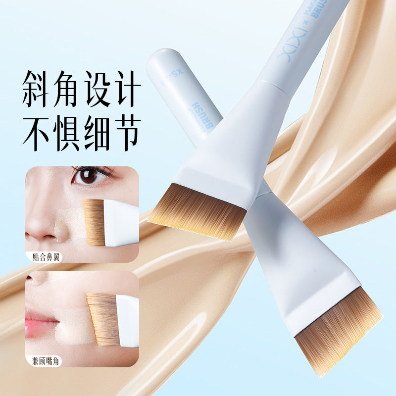 Xixi Flat Foundation Brush Ultra-Thin Flat Head Angled Makeup Brush That Doesn'T Absorb Product Concealer Makeup Brush Beauty Tool for Setting Makeup