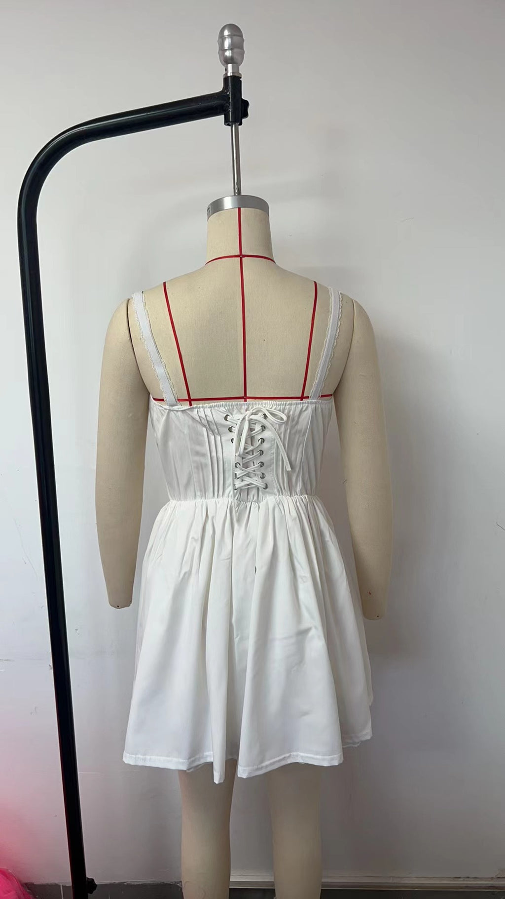 European and American Sexy Women's Lace Stitching Slip Skirt Waist Backless Small Skirt Pure White dress Women