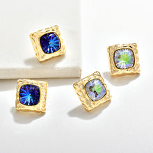 Niche Antique Double Snake Crystal Brooch for Women, Vintage Jewelry with a Light Luxury Design, Palace-Style Crystal Zodiac Double Snake Brooch