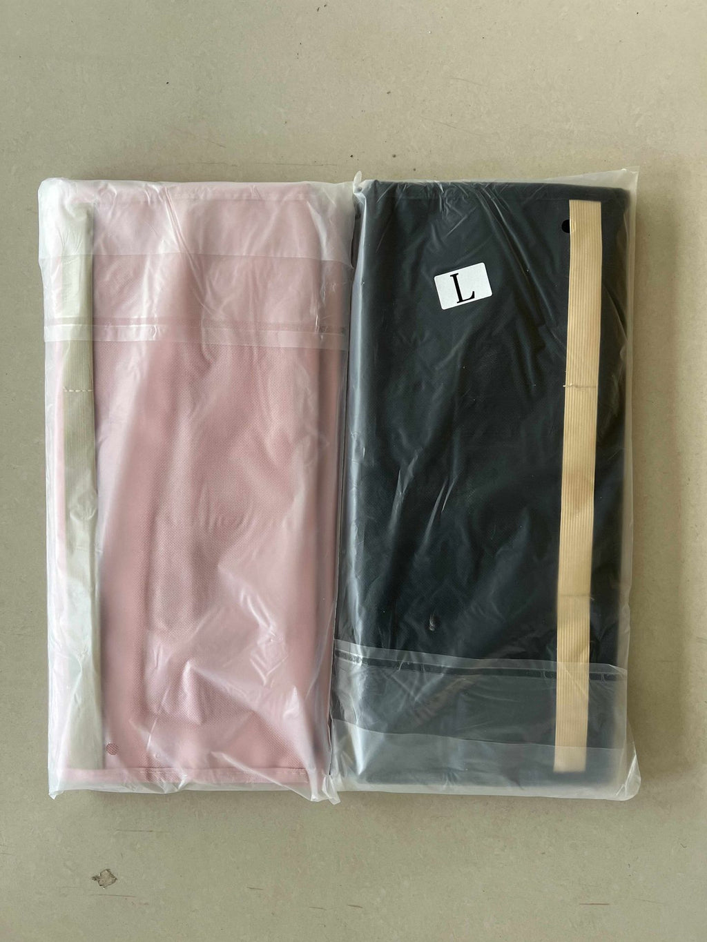 Hanging Jewelry Storage Bag Double-Sided Foldableable with Metal Hook Pvc Anti-Oxidation Suitable for Earrings, Necklaces and Rings